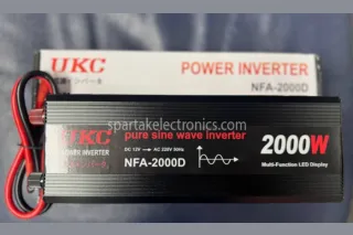 Преобразователь инвертор 12V/220V UKC 2000W (pure sine)
