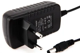 Блок живлення 9V 2A (5.5x2.5)