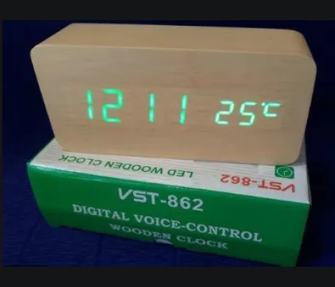 Часы под дерево VST 862-2/RED