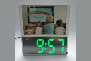Годинник настільний з фоторамкою DS-6608