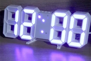 Годинник настільний LY-1089 (білий)