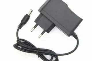 Блок живлення 9V 1A (5.5x2.5)