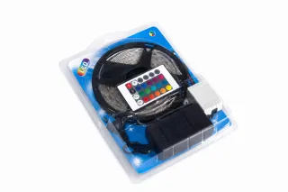 Светодиодная лента с пультом RGB 5 метров (комплект) LED 5050 (от сети) HM-2 (0178)